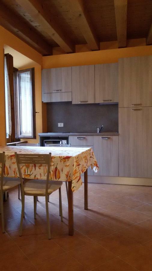 Ariel Appartamenti Limone sul Garda Ngoại thất bức ảnh